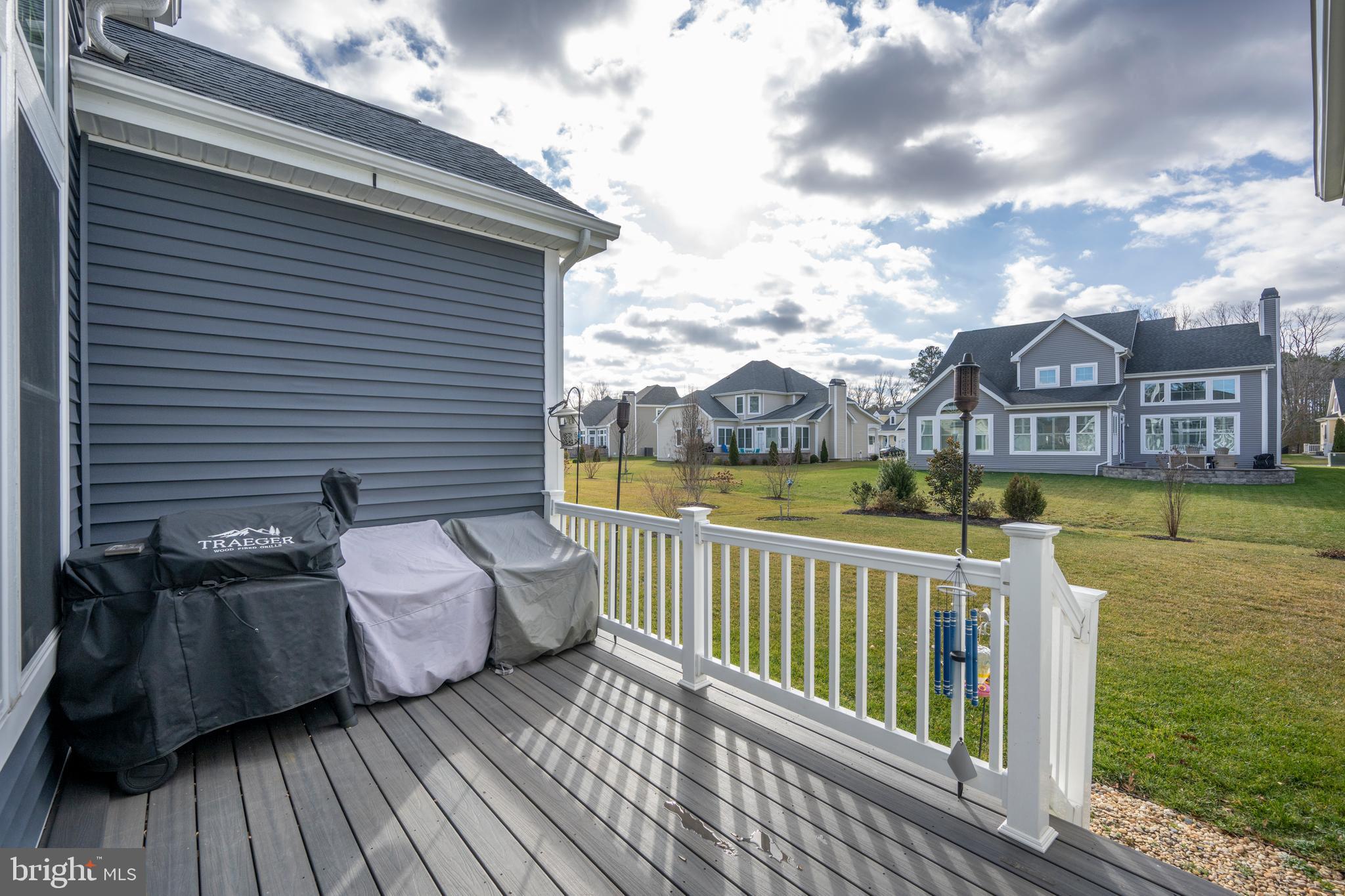 COASTAL CLUB - Residential