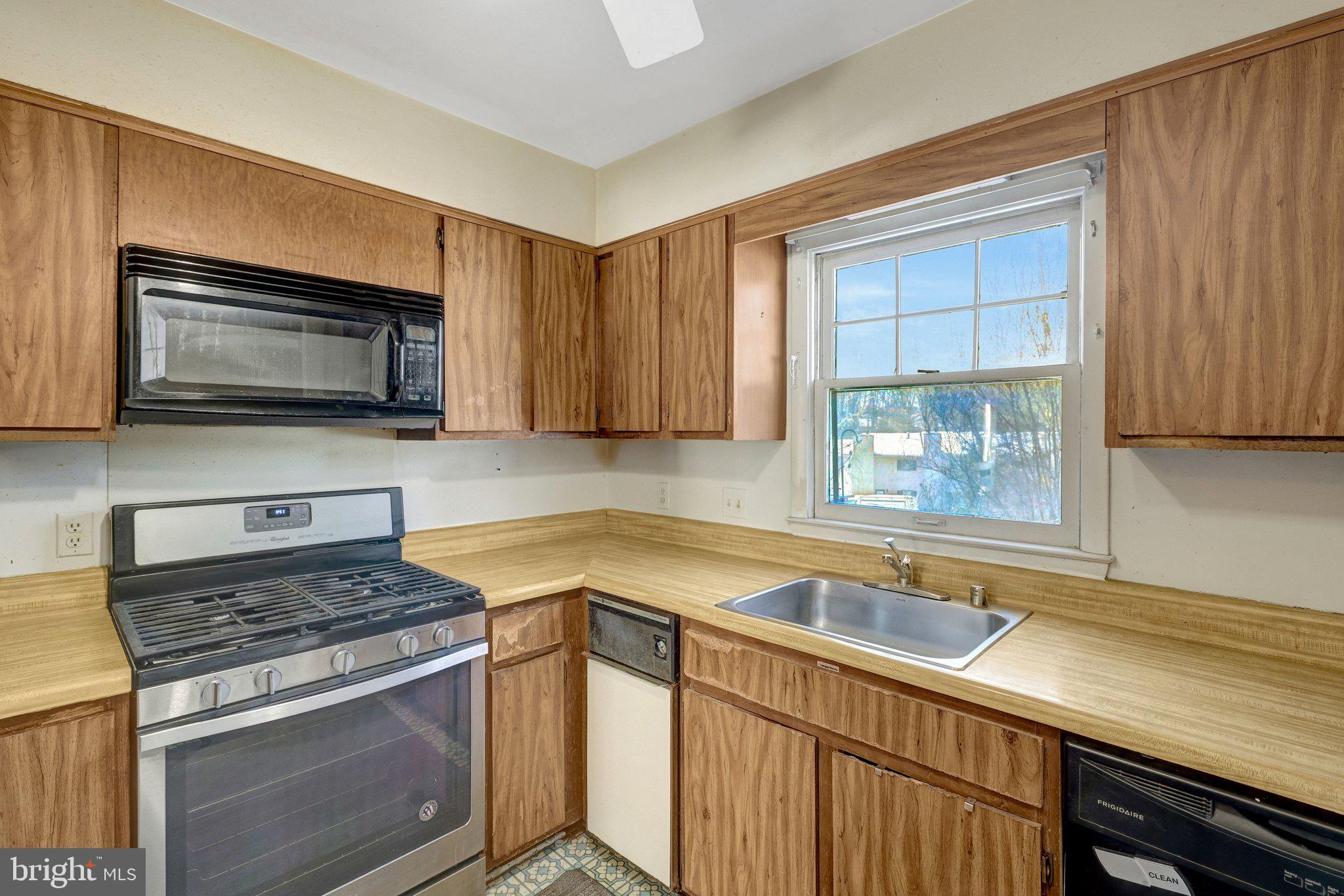 CIRCLE WOODS - Residential