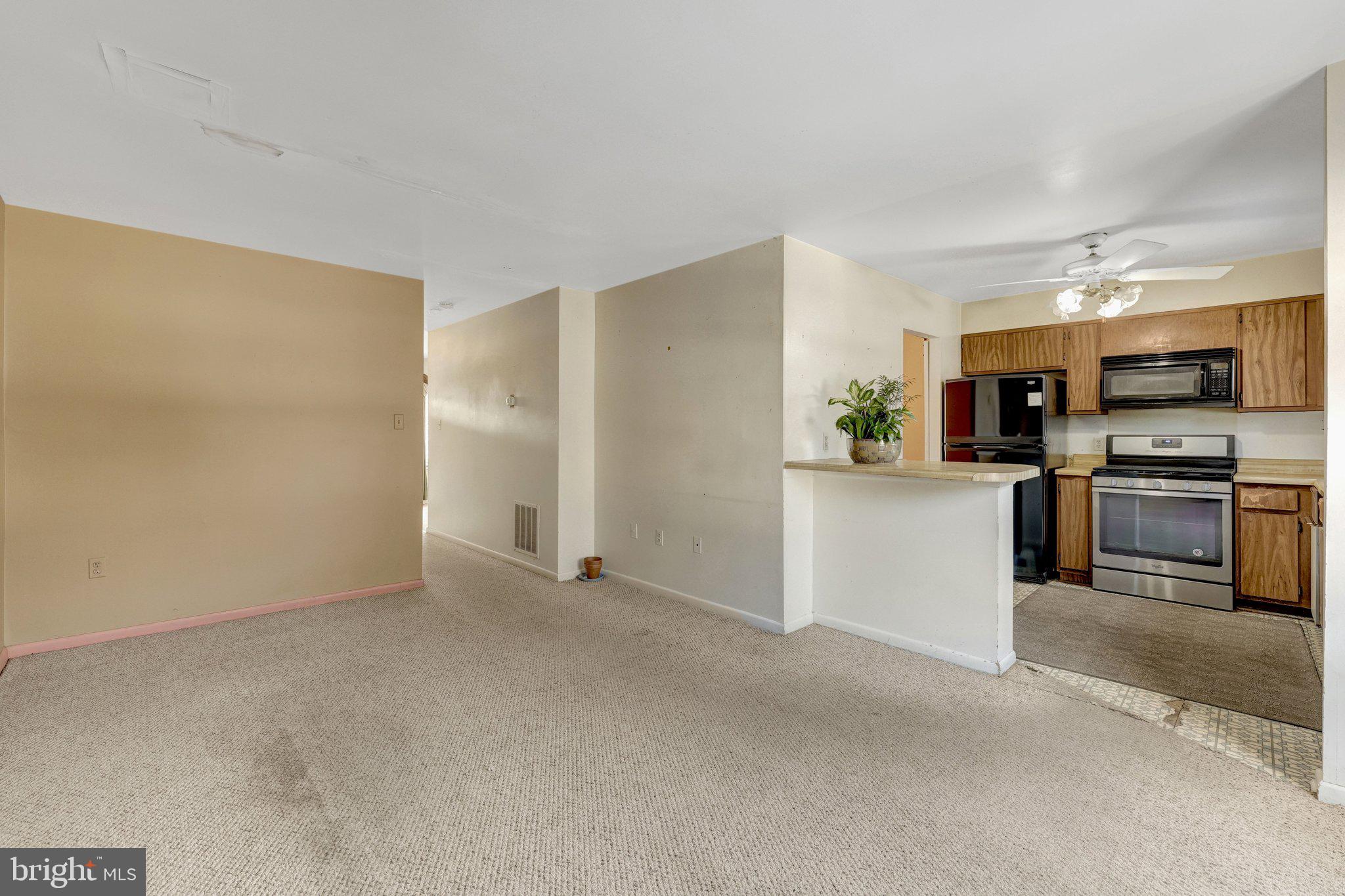 CIRCLE WOODS - Residential