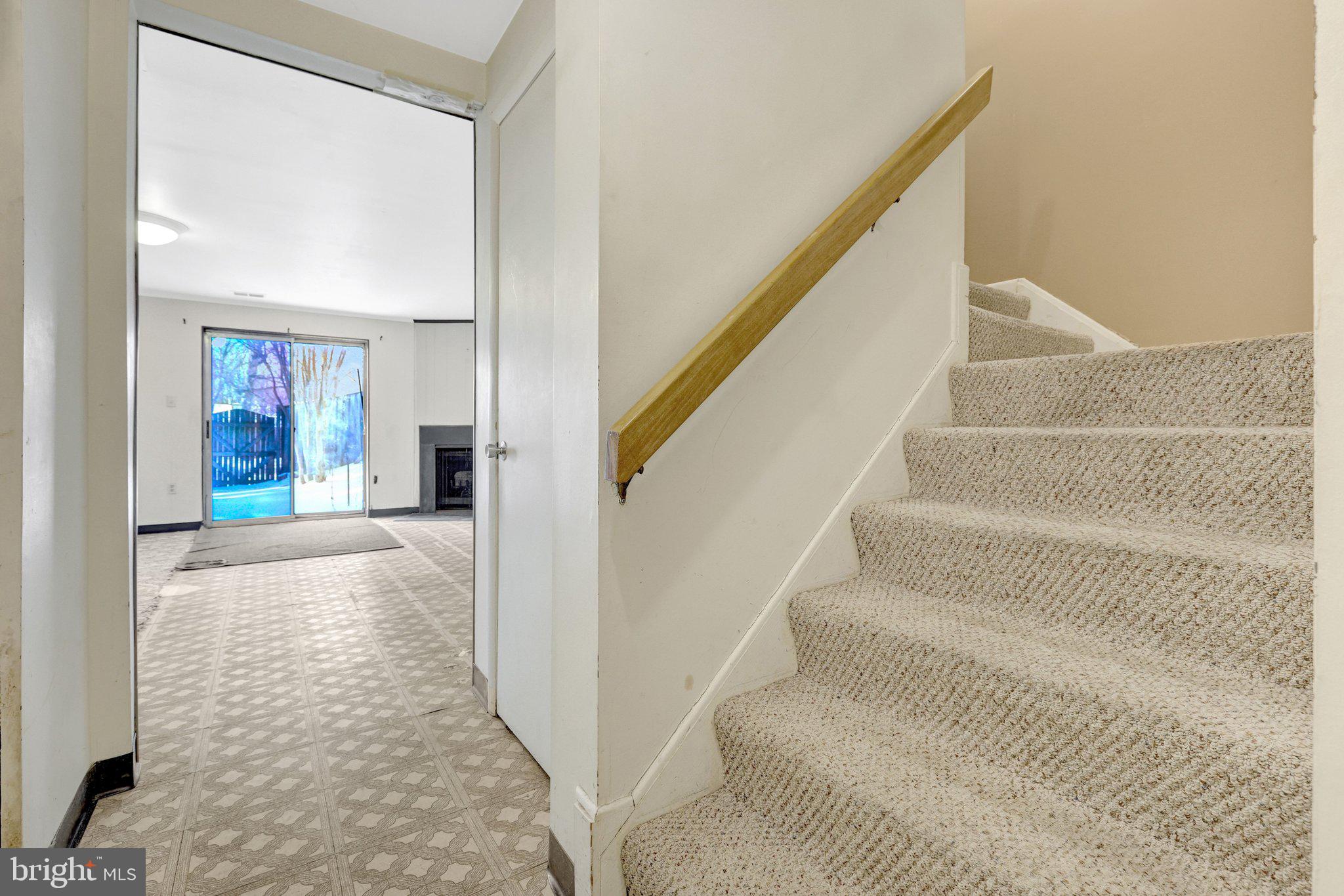 CIRCLE WOODS - Residential