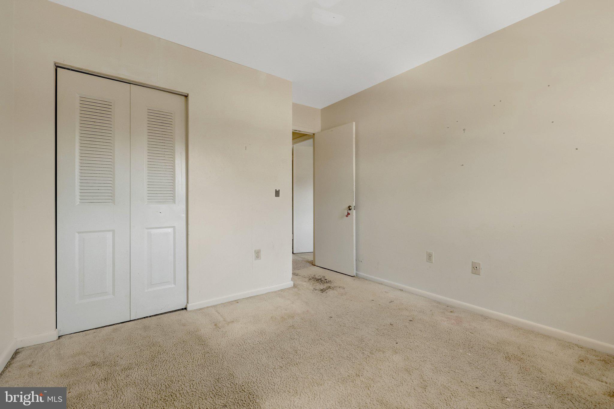 CIRCLE WOODS - Residential