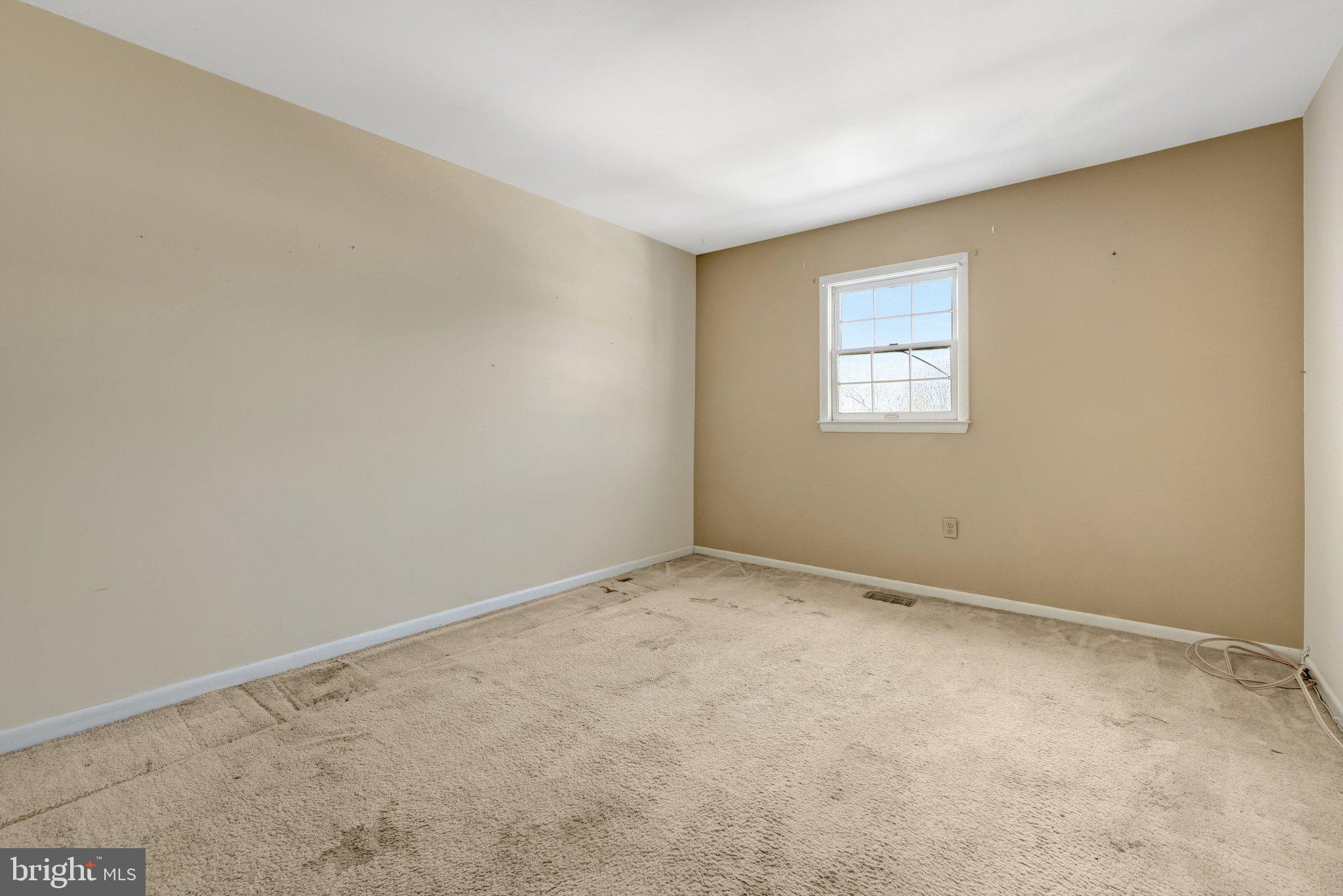 CIRCLE WOODS - Residential