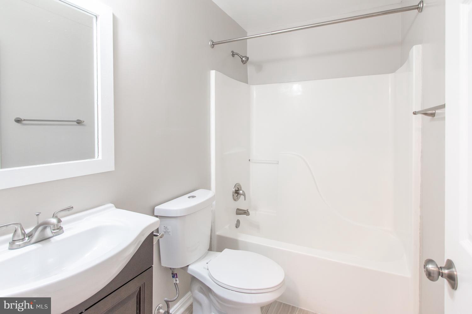 WAYSIDE VILLAGE - Residential