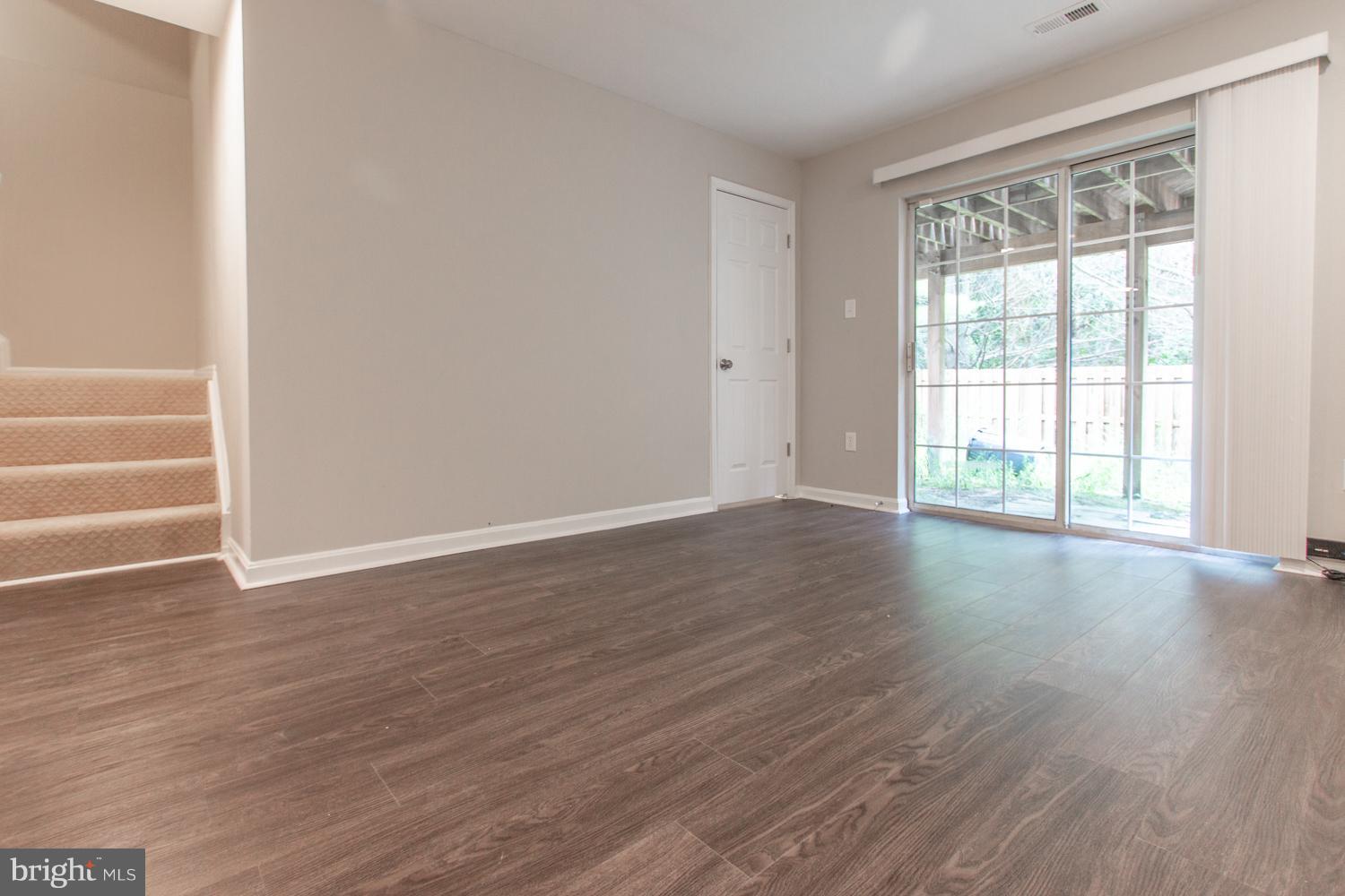 WAYSIDE VILLAGE - Residential