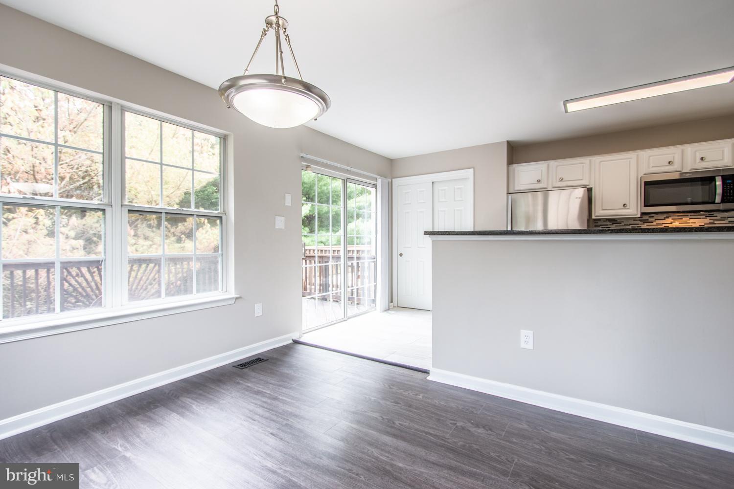 WAYSIDE VILLAGE - Residential