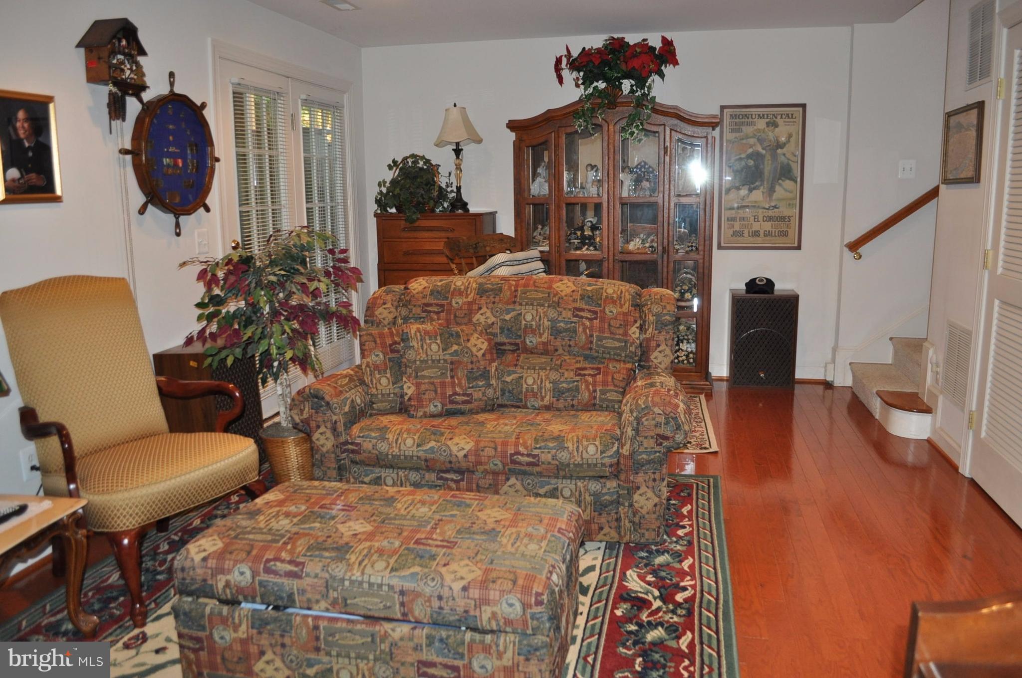 LAUREL CREST - Residential