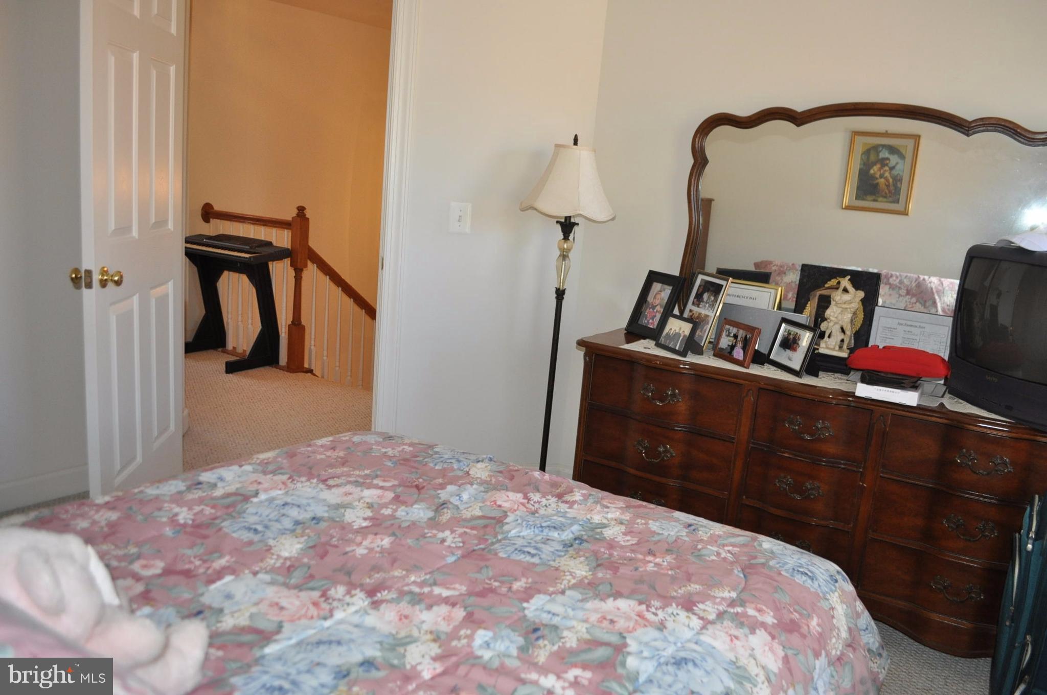 LAUREL CREST - Residential