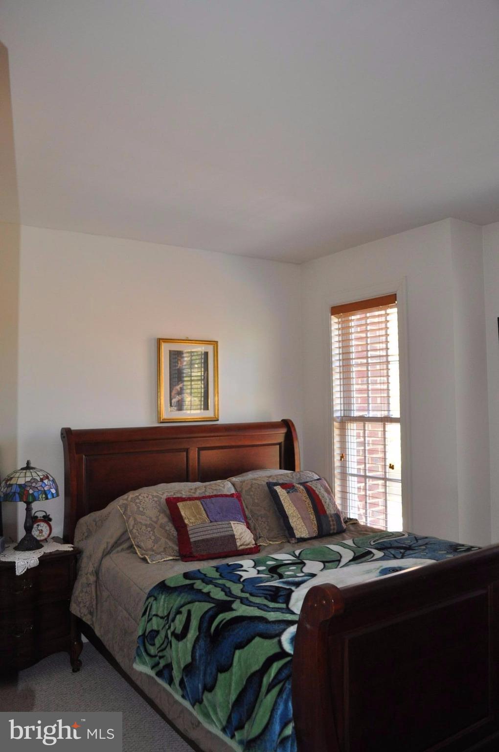 LAUREL CREST - Residential