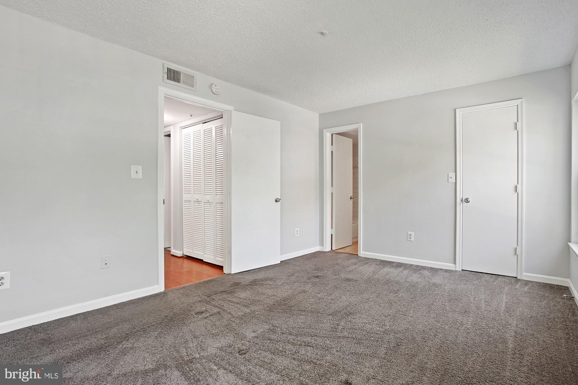 VISTAS AT LAKE ARBOR - Residential