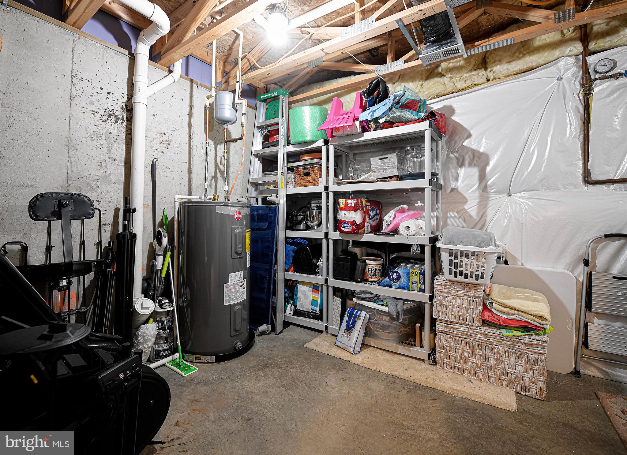 MONMOUTH MEADOWS - Residential