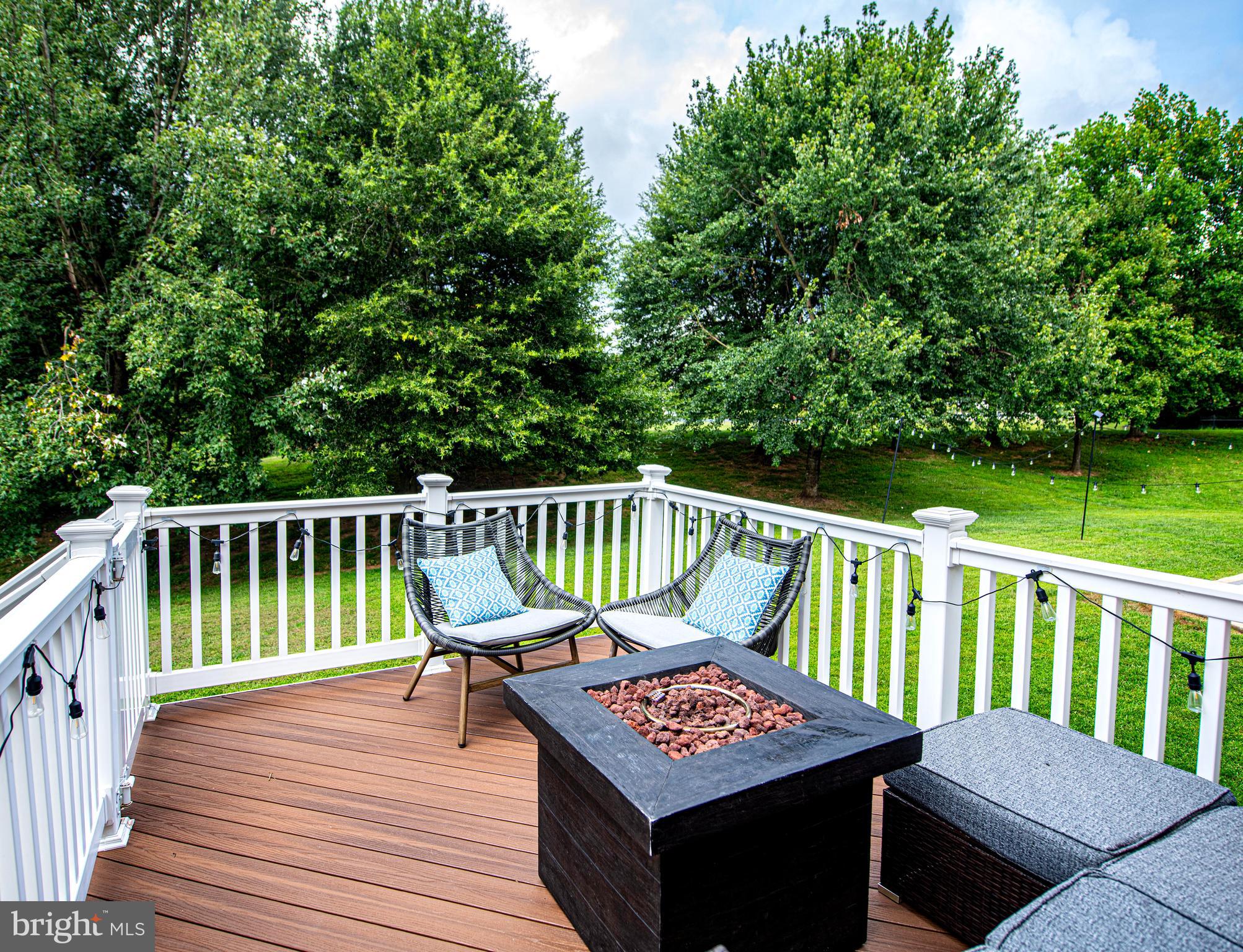 MONMOUTH MEADOWS - Residential