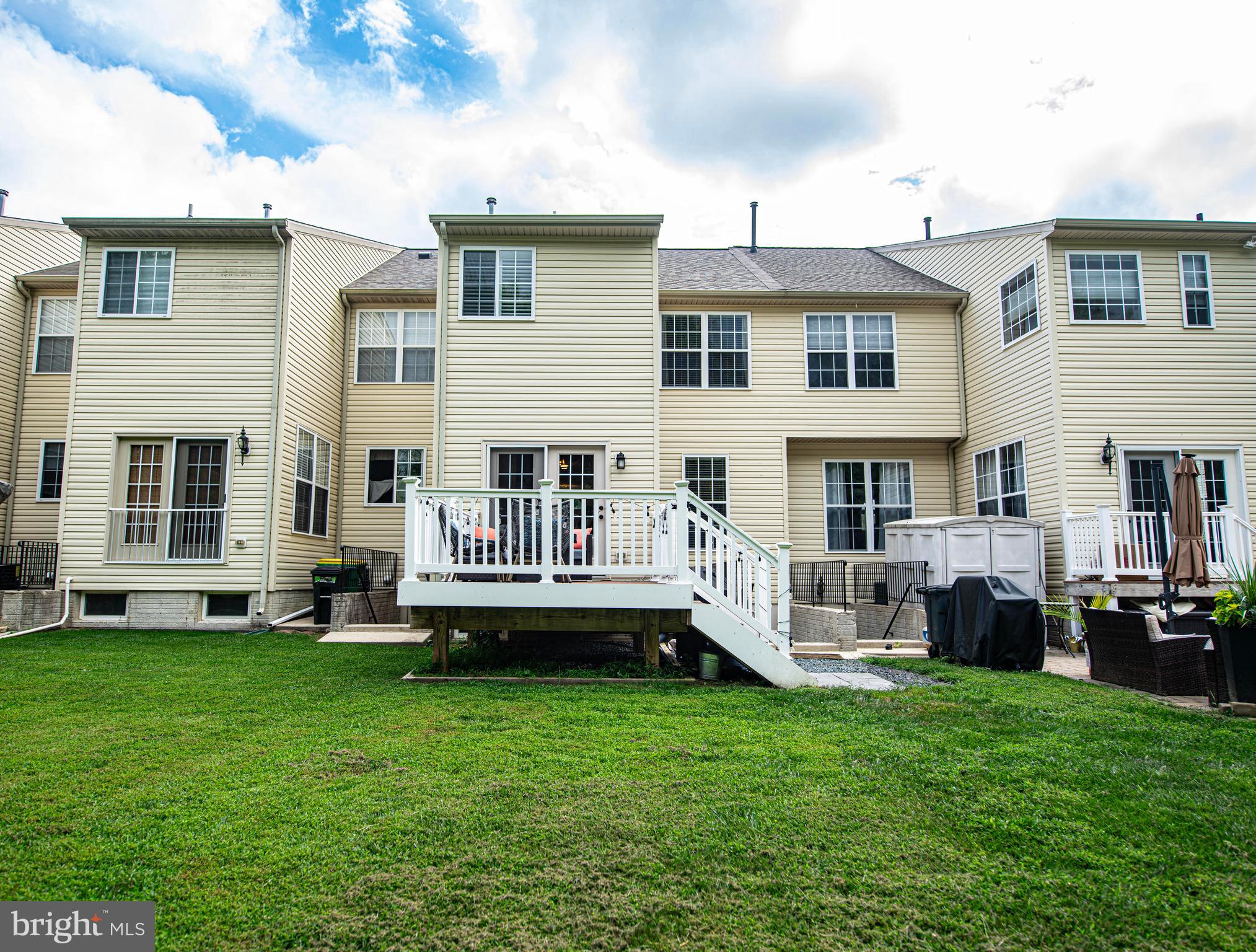 MONMOUTH MEADOWS - Residential