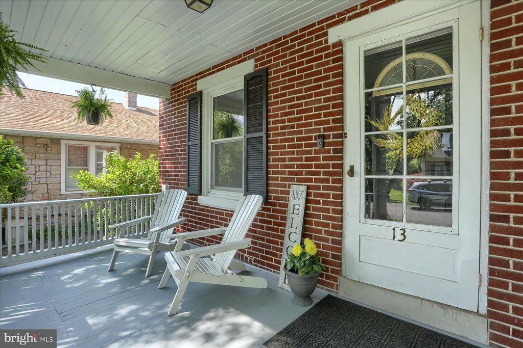 Photo of 13 MONTROSE AVE, LANCASTER, PA 17603 (MLS # PALA2034828)