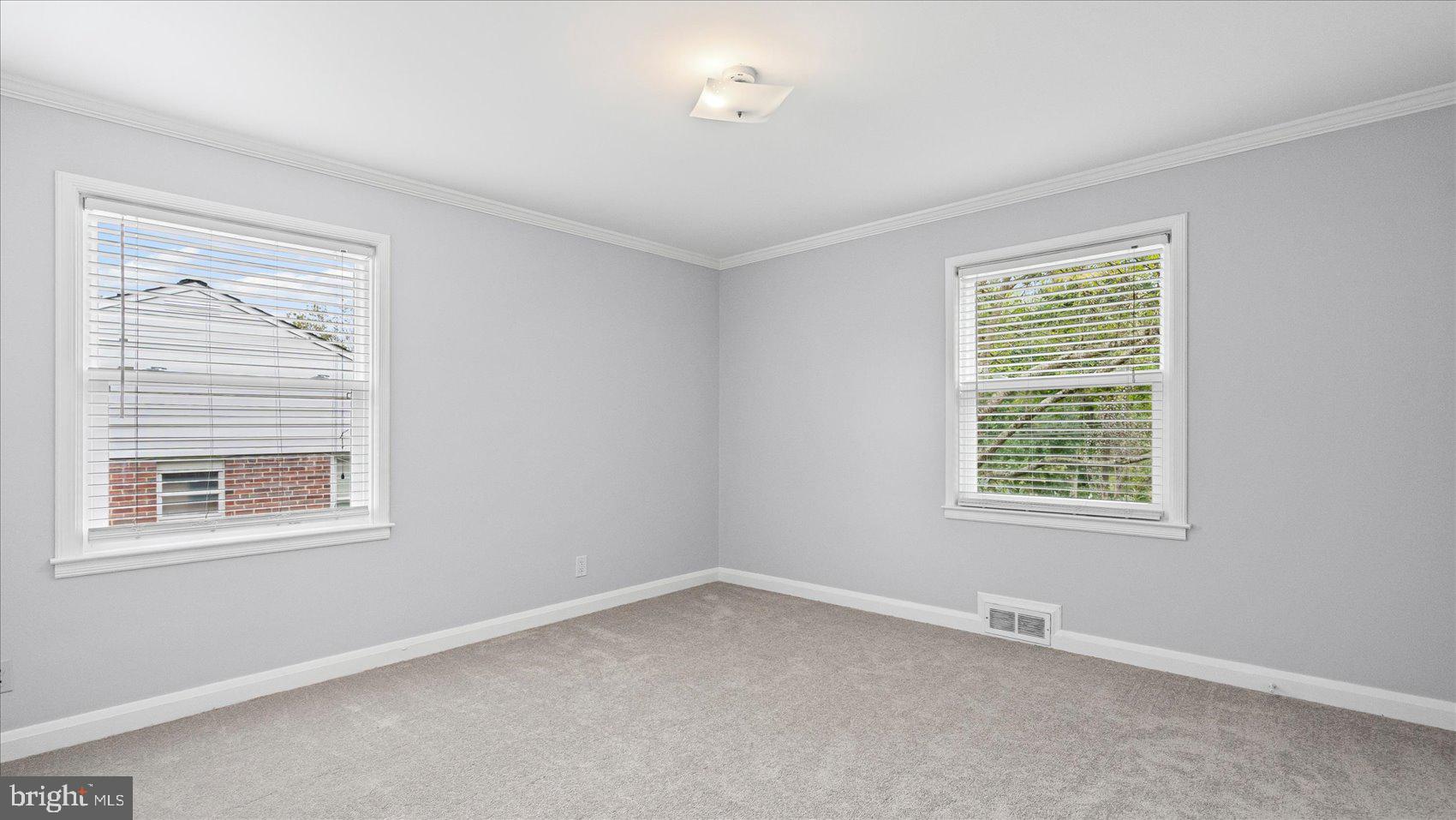 HAMPTON VILLAGE - Residential