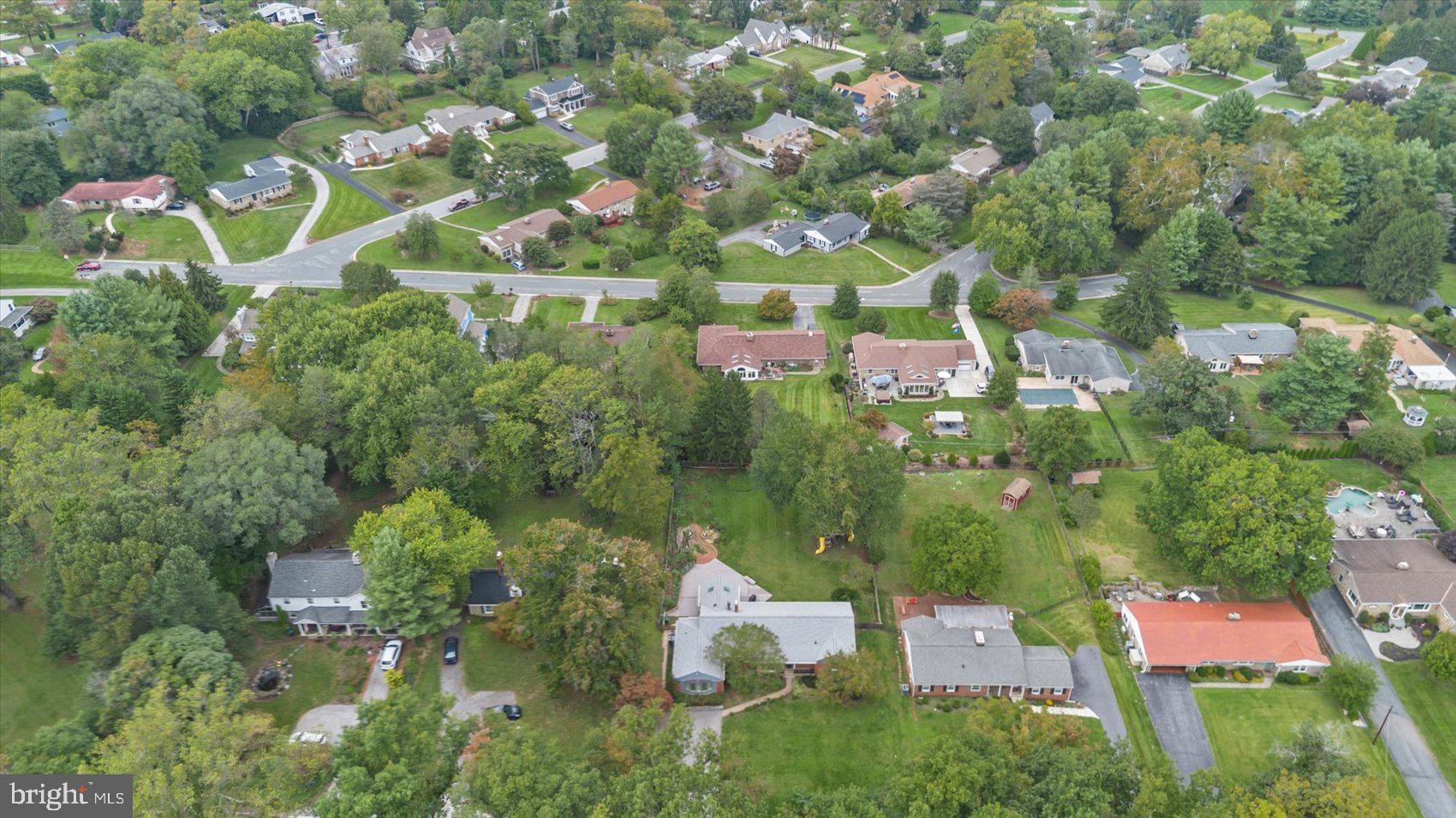 HAMPTON VILLAGE - Residential