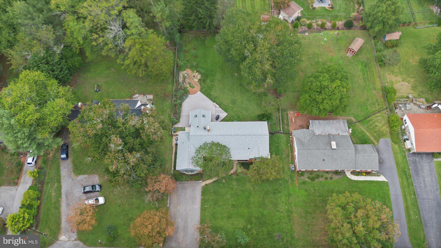 HAMPTON VILLAGE - Residential