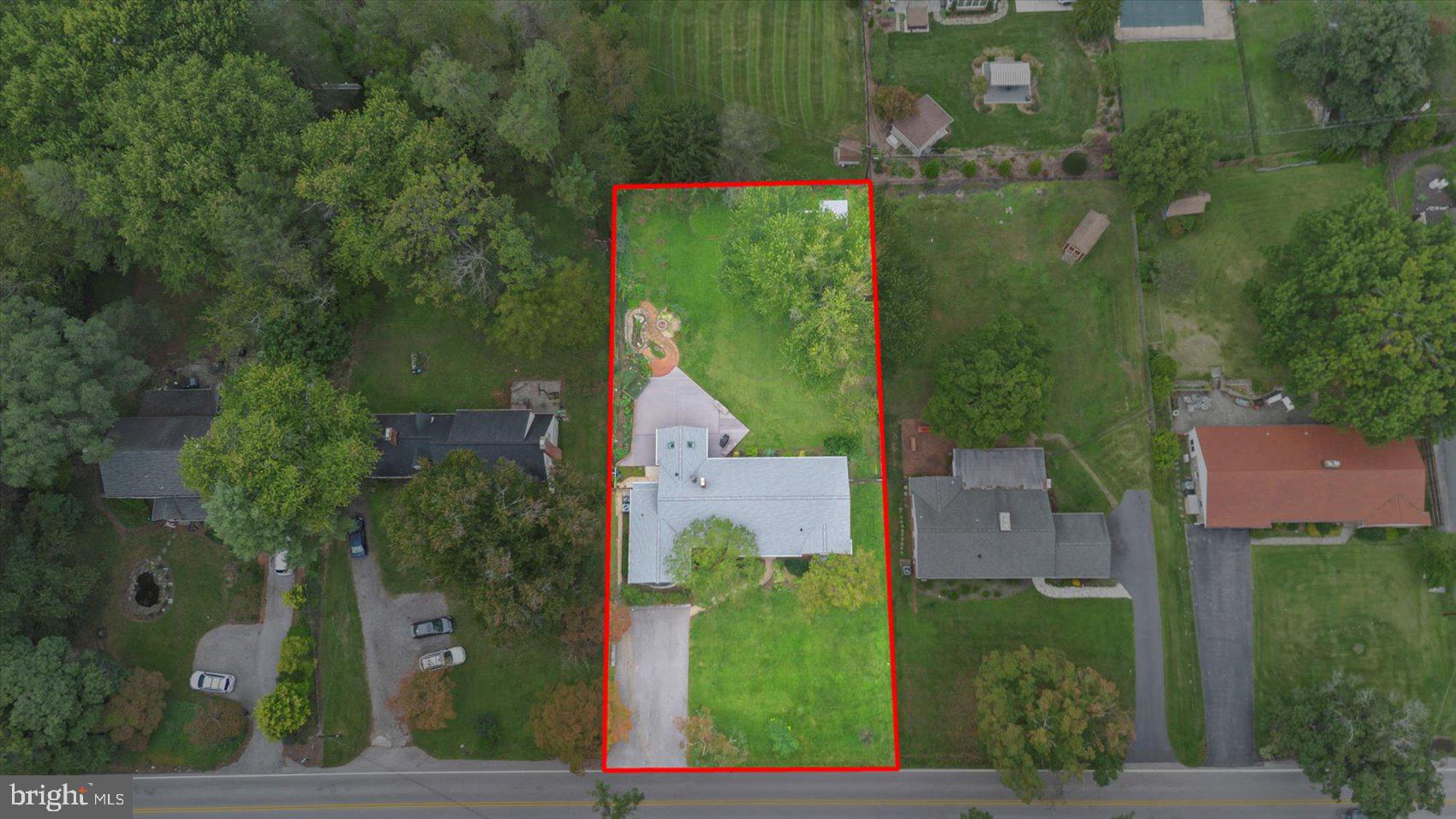 HAMPTON VILLAGE - Residential