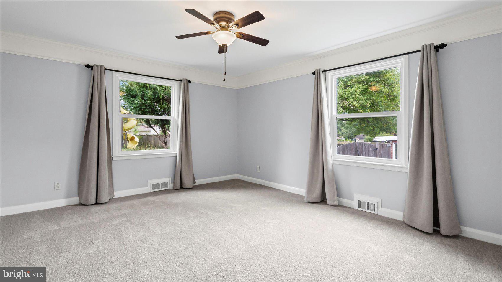 HAMPTON VILLAGE - Residential