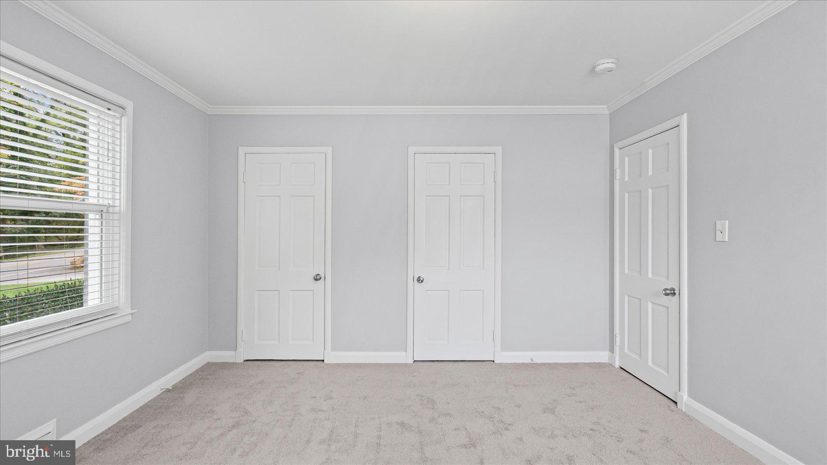 HAMPTON VILLAGE - Residential