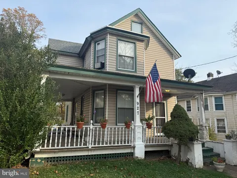 927 Bellevue Avenue, Penndel, PA MLS: PABU2110532