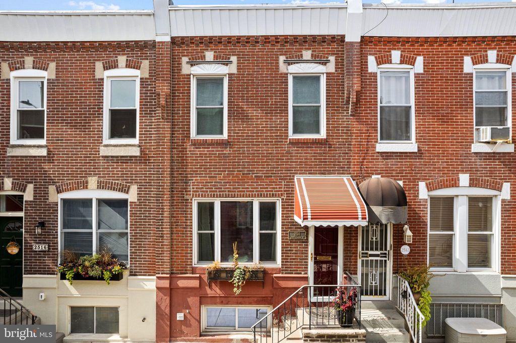Photo of 2514 S Clarion Street, PHILADELPHIA, PA 19148 (MLS # PAPH2544212)