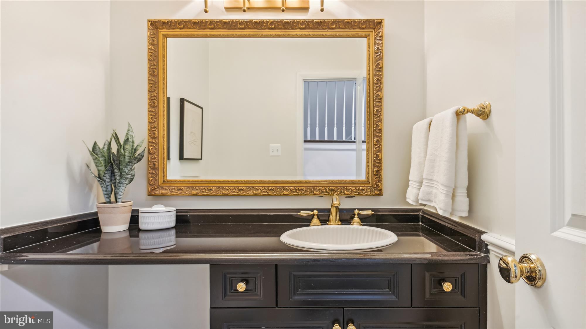 CHAIN BRIDGE FOREST - Residential