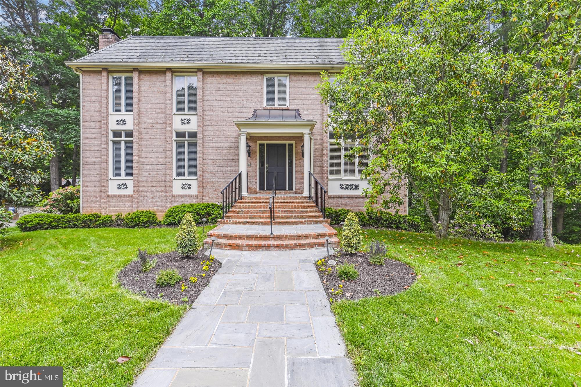 CHAIN BRIDGE FOREST - Residential