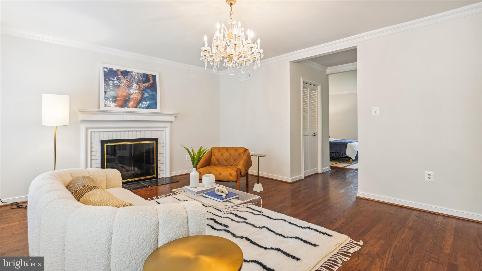 CHAIN BRIDGE FOREST - Residential