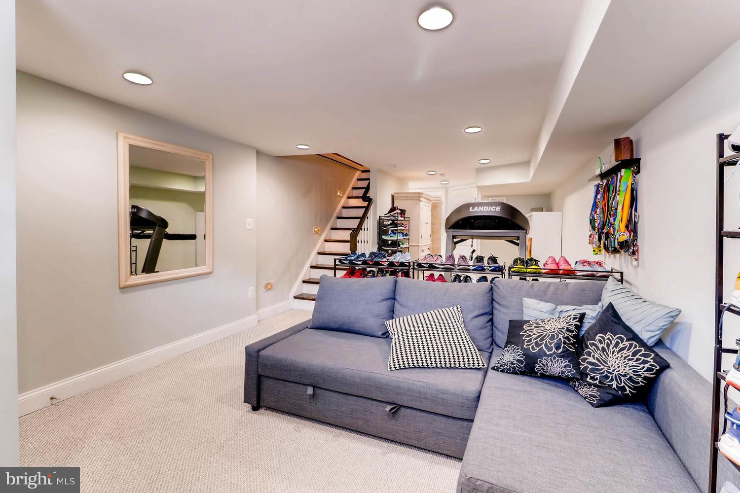 BREWERS HILL - Residential