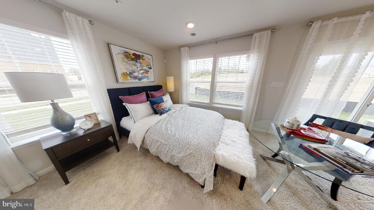 WOODMORE OVERLOOK - Residential