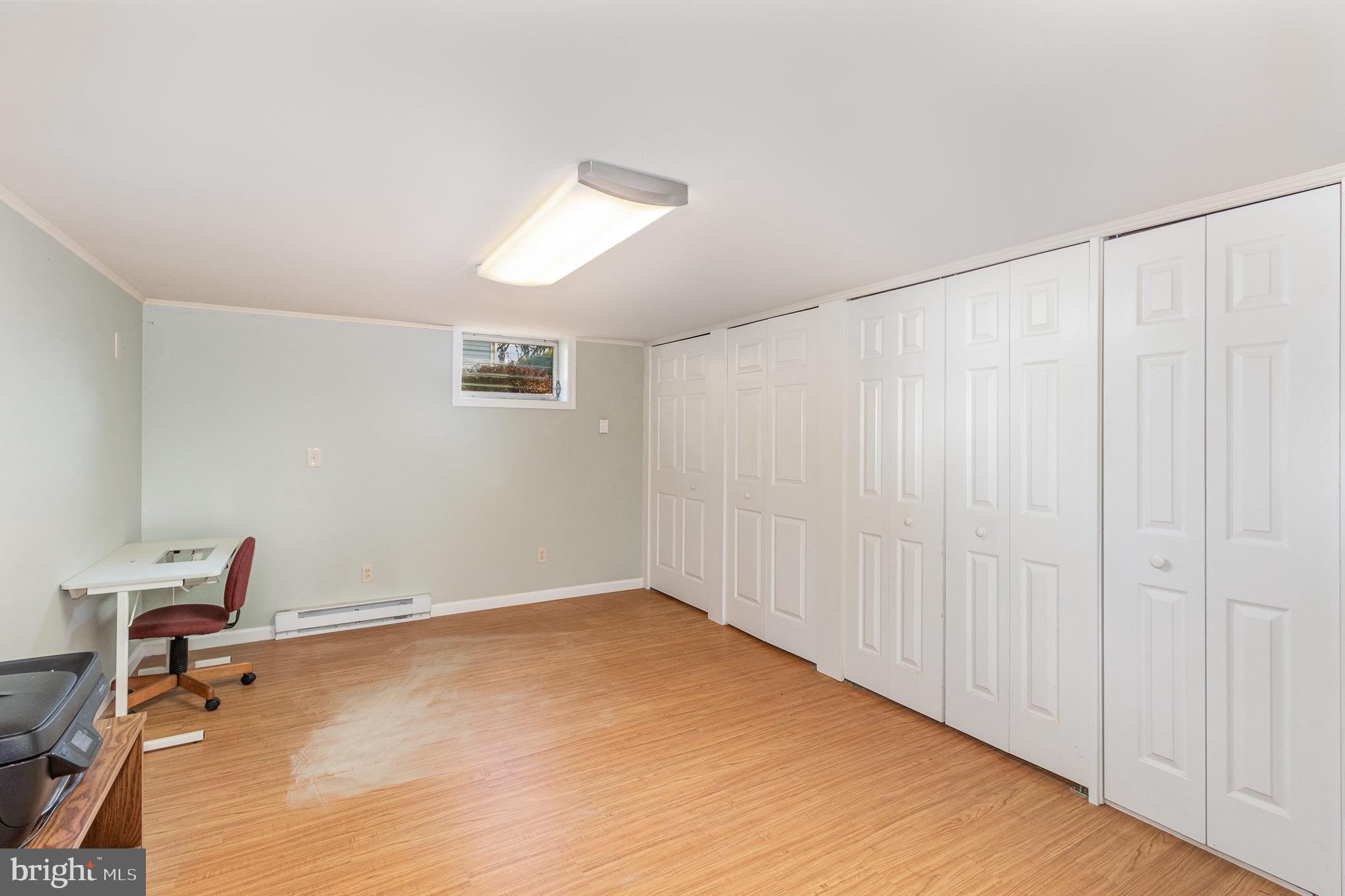 SHIREMAN MANOR - Residential