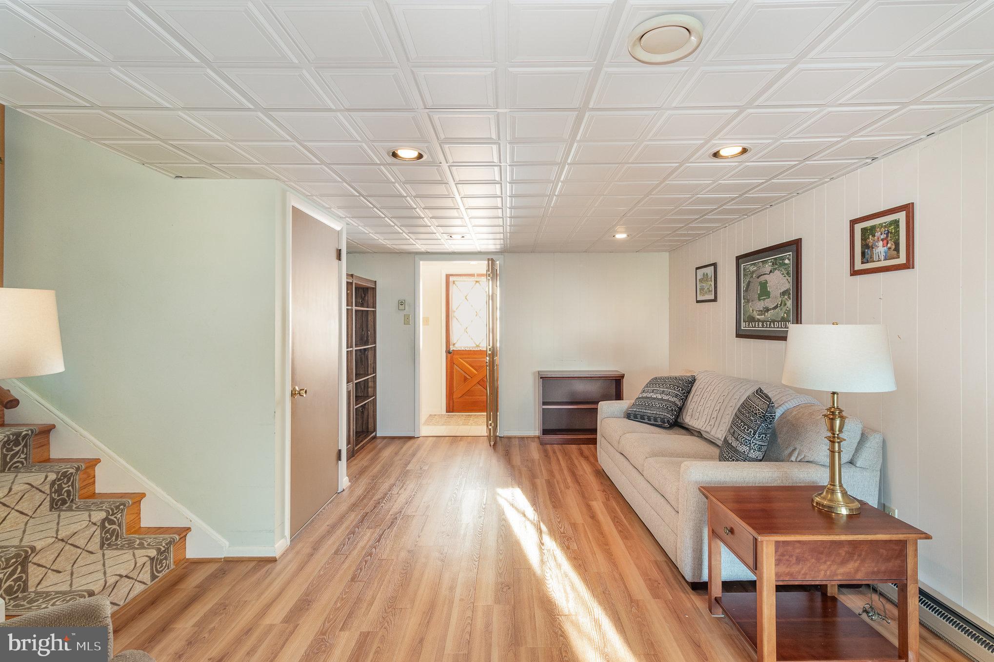 SHIREMAN MANOR - Residential