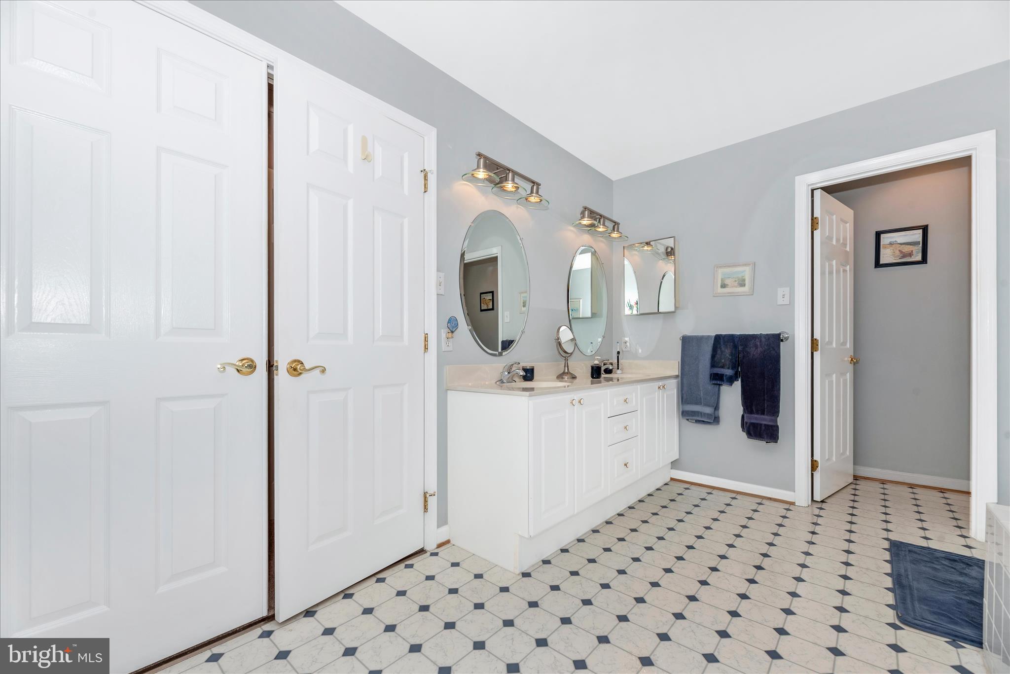 CHALLEDON - Residential