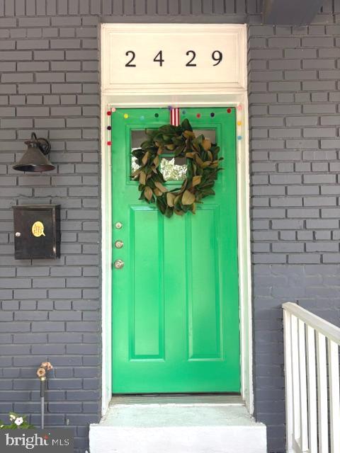 2429 3RD STREET NE