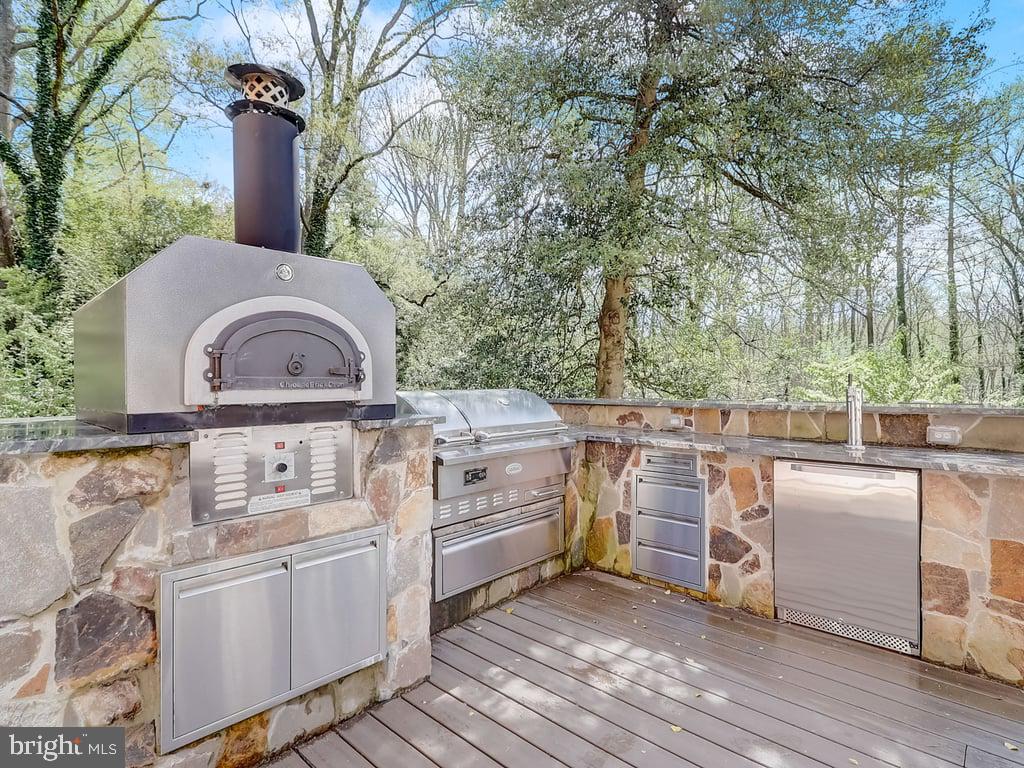 SPRINGVALE - Residential