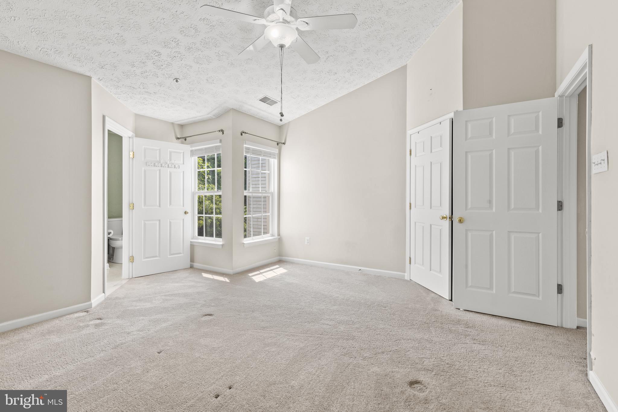 CONSTANT FRIENDSHIP - Residential Lease