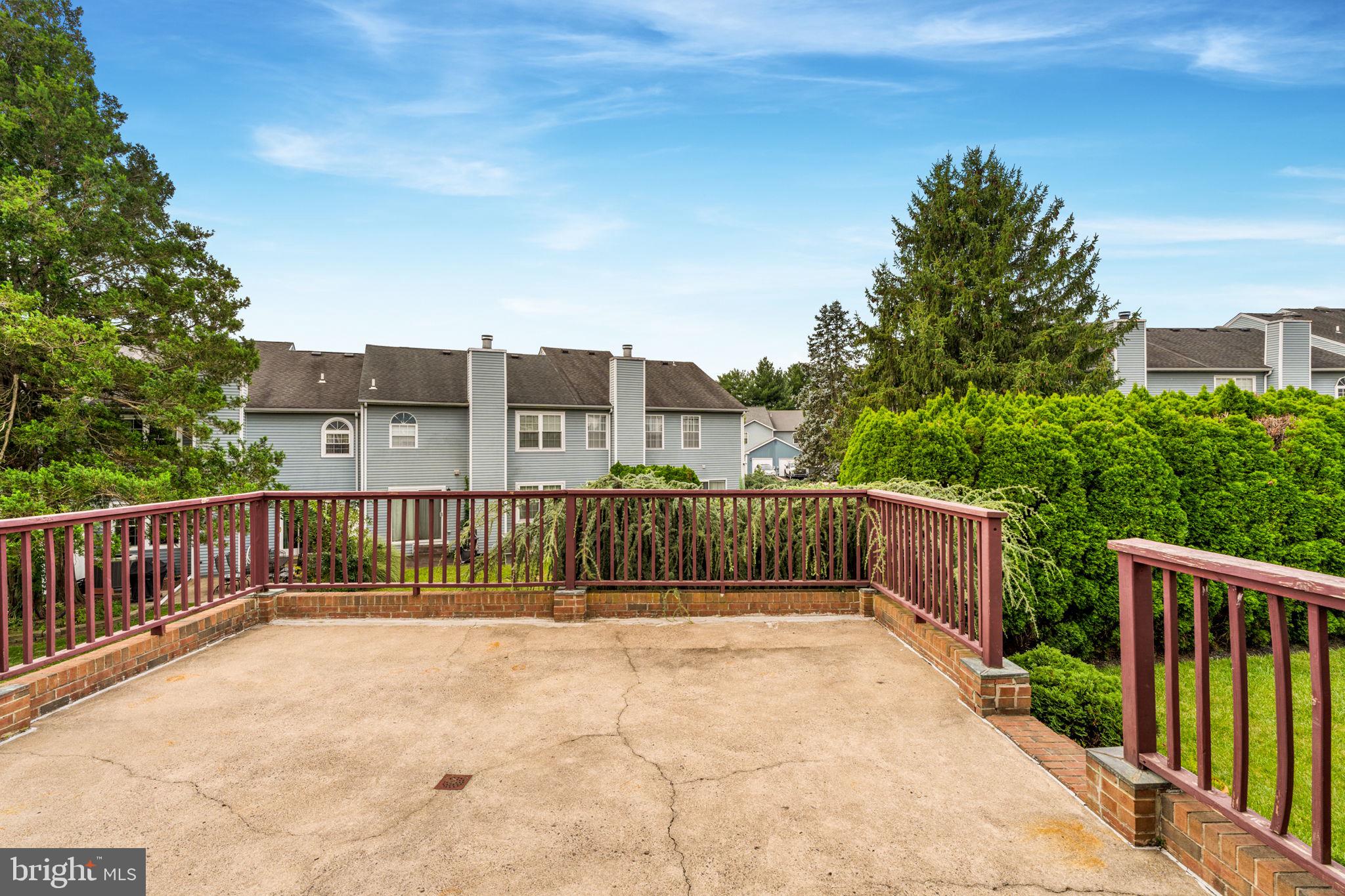 120 FORGE LANE