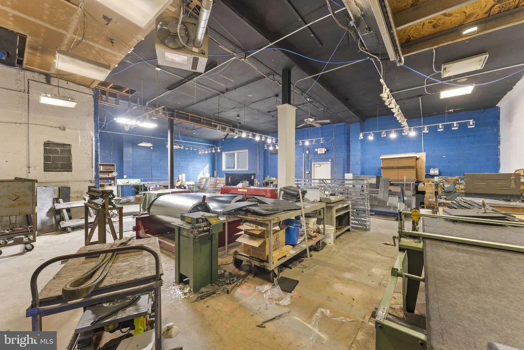 7009 Bristol Pike, Levittown, PA 19057 MLS PABU2079382 Listing