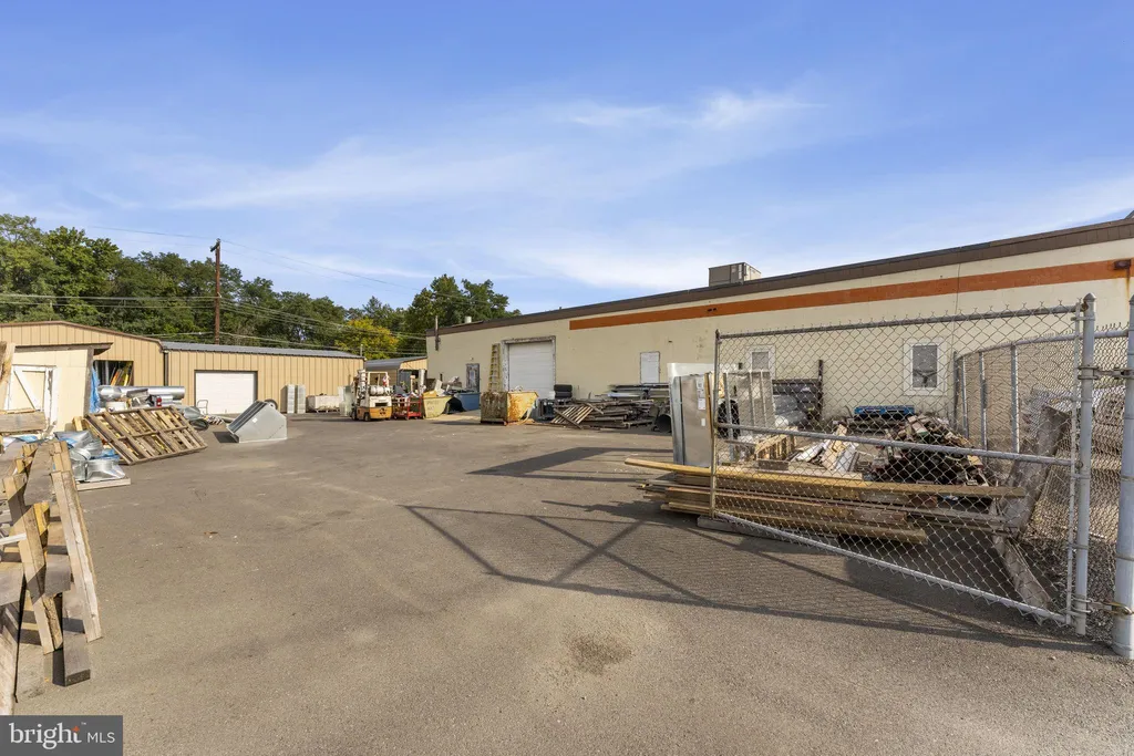 7009 Bristol Pike, Levittown, PA 19057 MLS PABU2079382 Listing