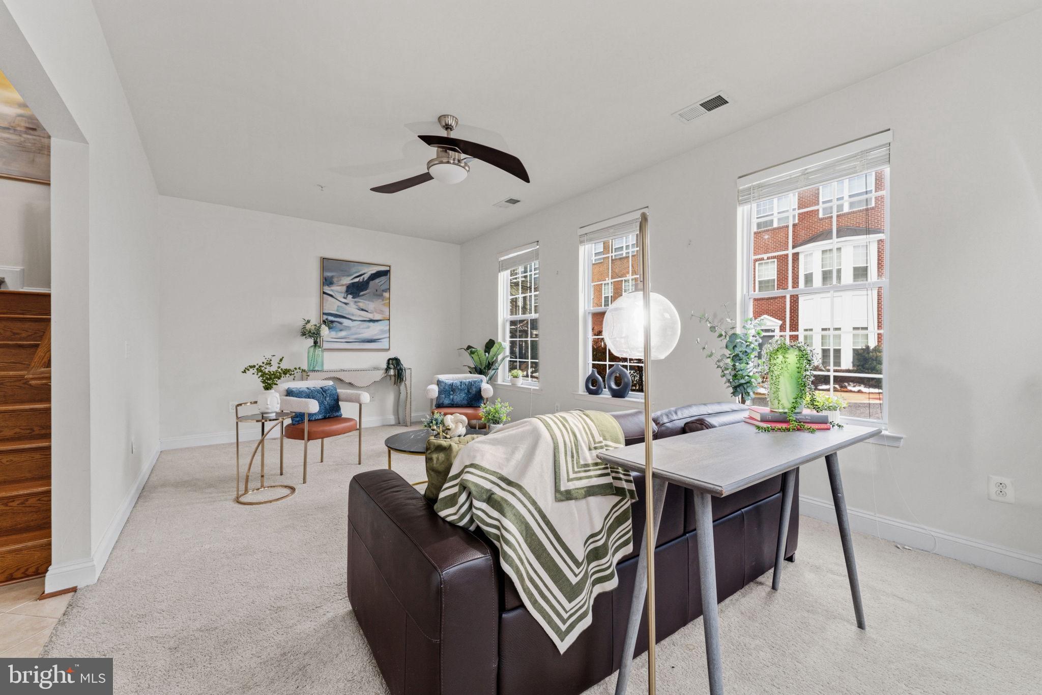 5846 DONOVAN LANE