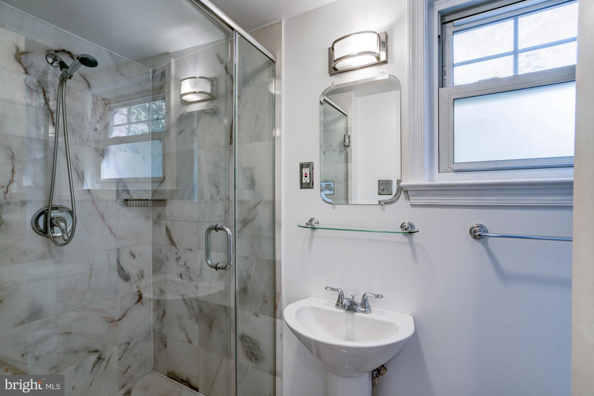 ALTA VISTA - Residential