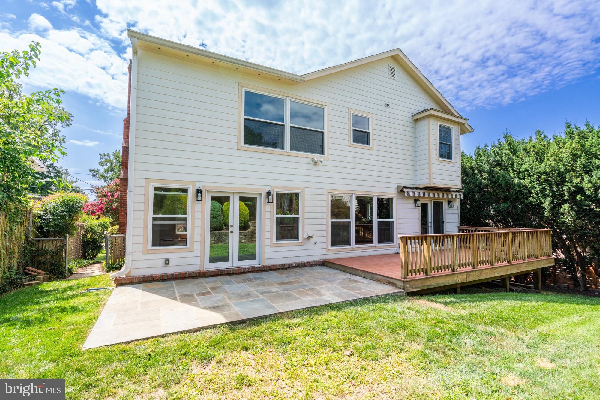 ALTA VISTA - Residential