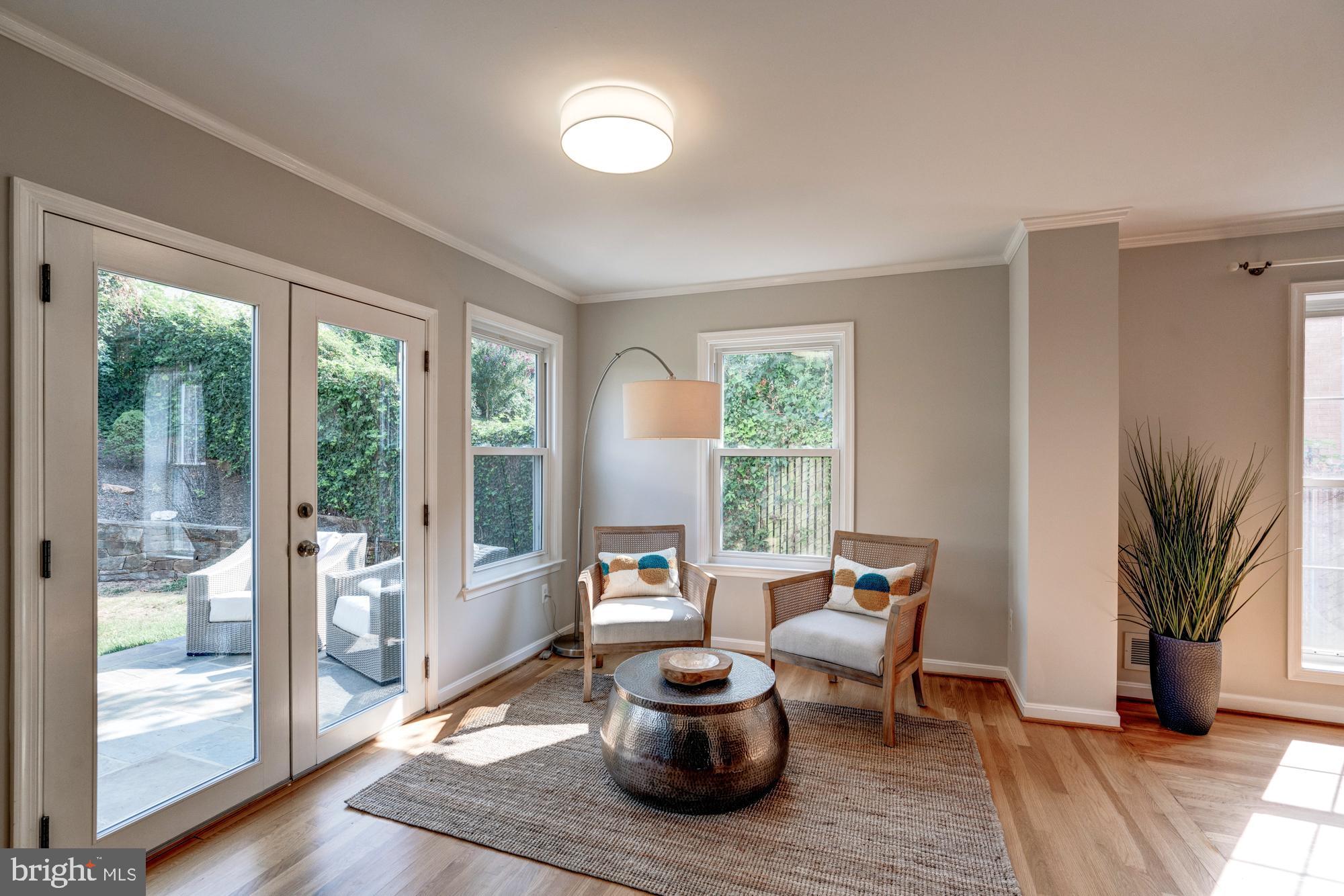 ALTA VISTA - Residential