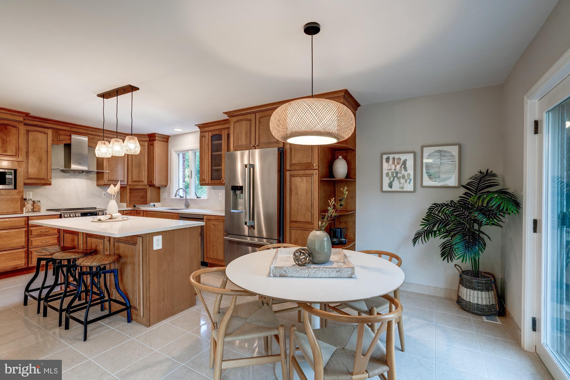 ALTA VISTA - Residential