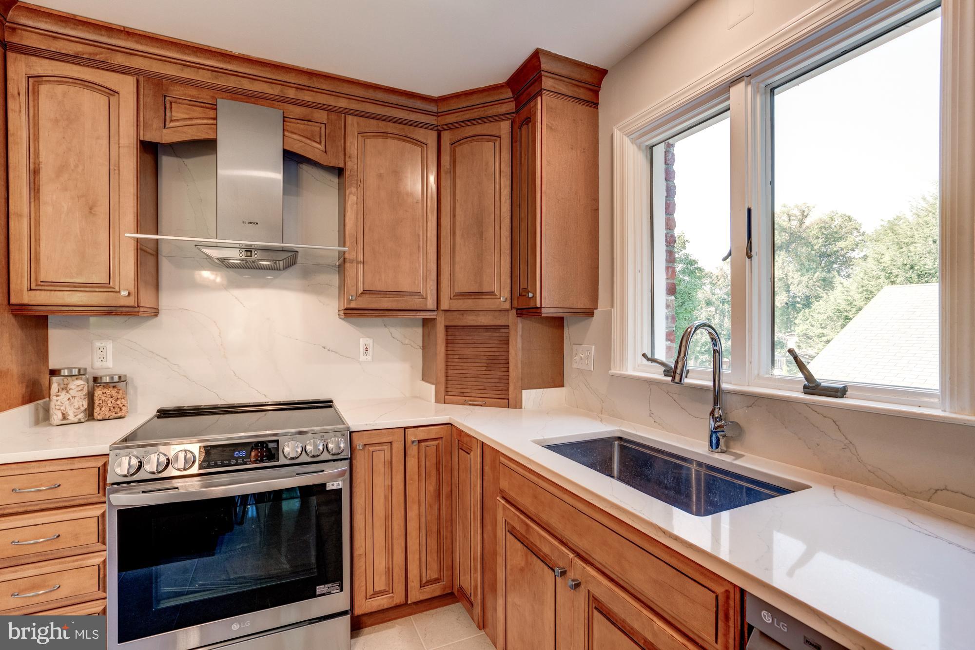 ALTA VISTA - Residential