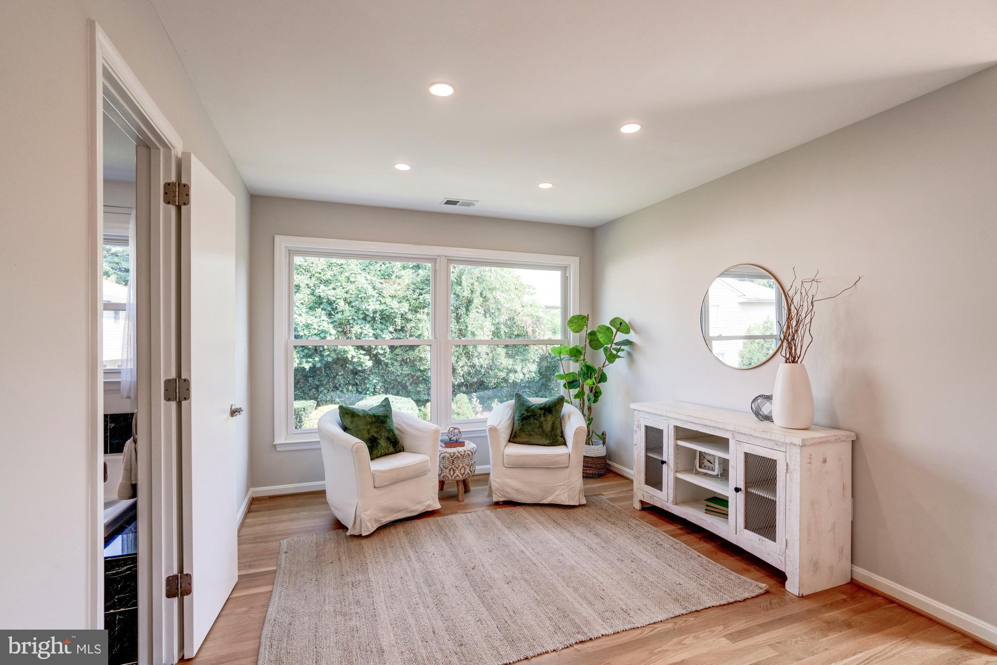 ALTA VISTA - Residential