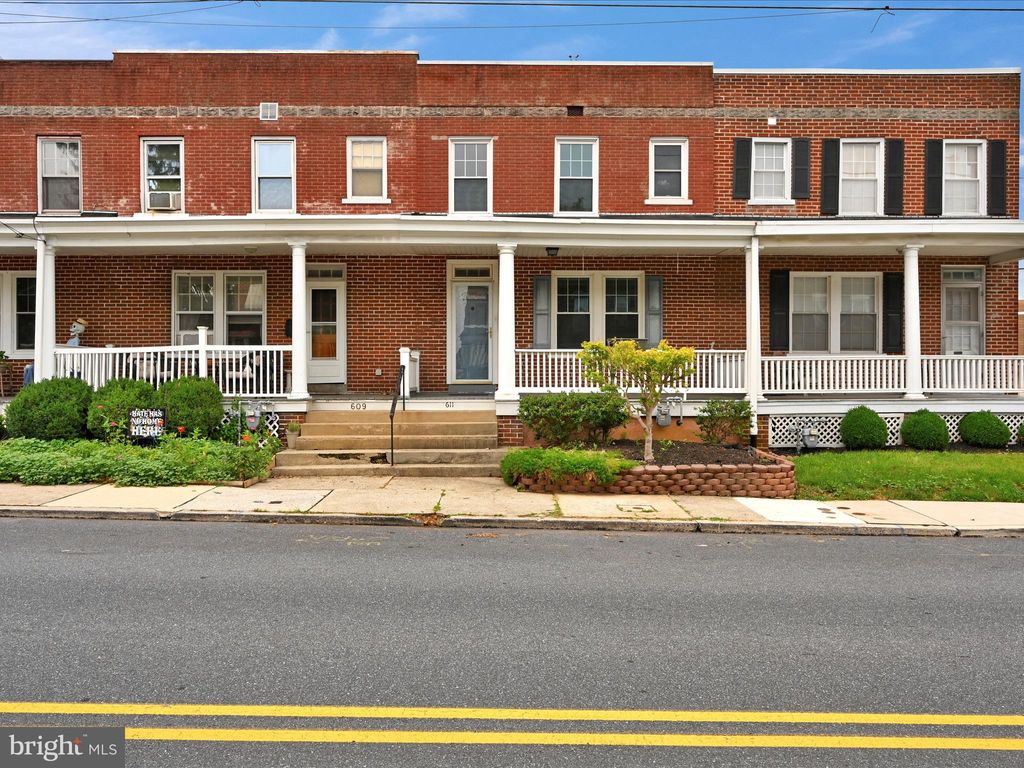 Photo of 611 Park Avenue, LANCASTER, PA 17602 (MLS # PALA2072808)