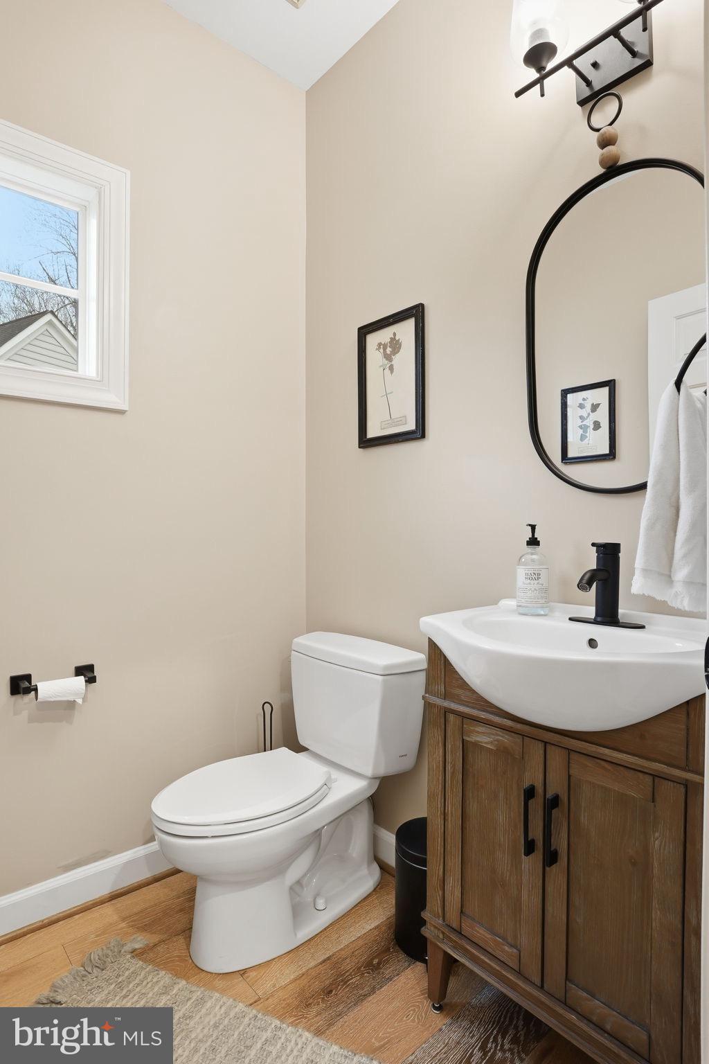 LAKELANDS - Residential