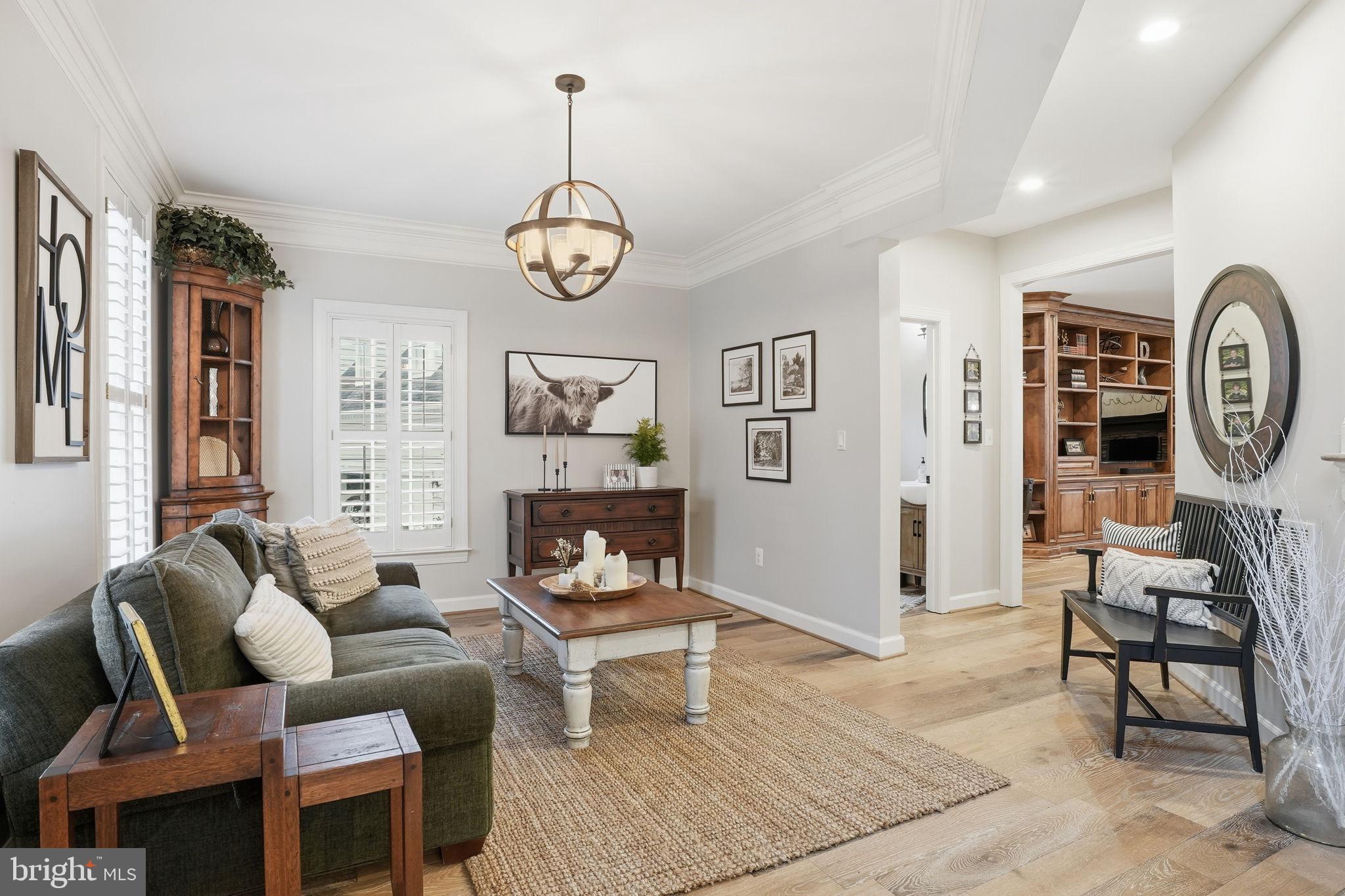 730 TURTLE POND LANE