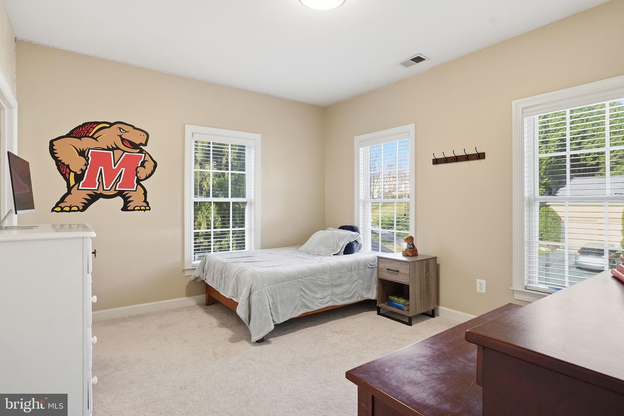 LAKELANDS - Residential